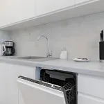 Pearl21 Apartment